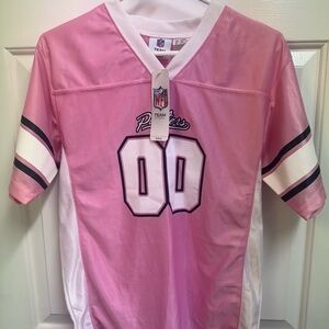 NWT girls Carolina Panthers pink jersey, size XL.
